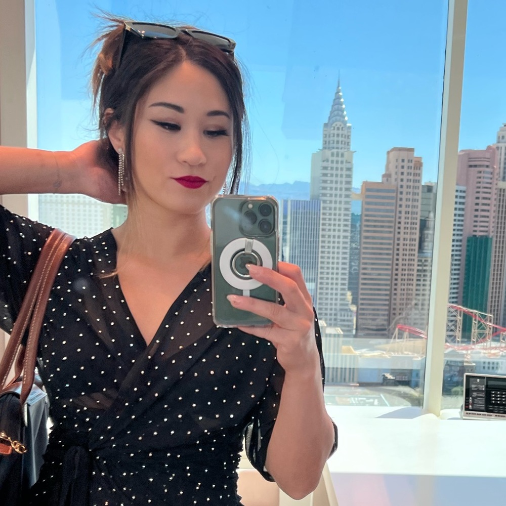 Meet your Posher, Alice